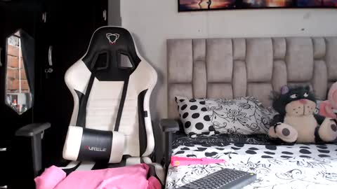 afrodita096 online show from 02/07/25, 10:09