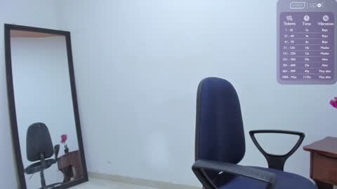 Lorena online show from 12/19/24, 09:40