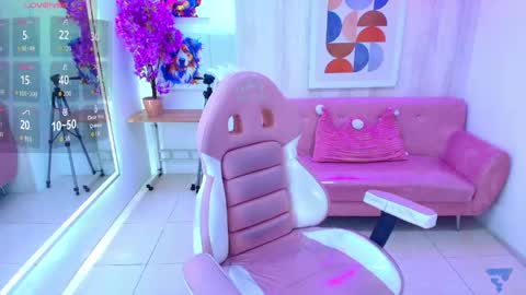 afrodita_loren online show from 04/26/26, 03:15