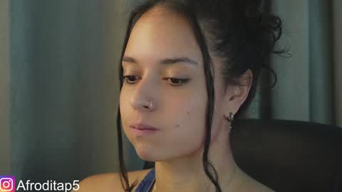 Snapshot of afrodita_p_ chatting on 12/29/24, 12:12 Afrodita P online show from 12/29/24, 12:12