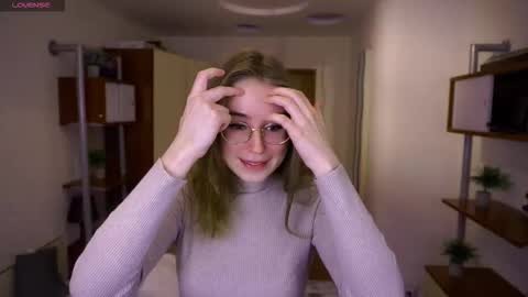 Snapshot of afroditacaree chatting on 02/20/26, 03:25 Kind sensual Emma fav pattern 2266 online show from 02/20/26, 03:25