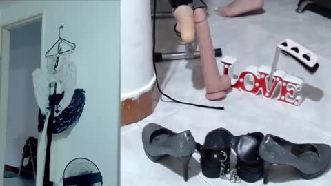 afroditacute16 online show from 09/10/25, 10:21