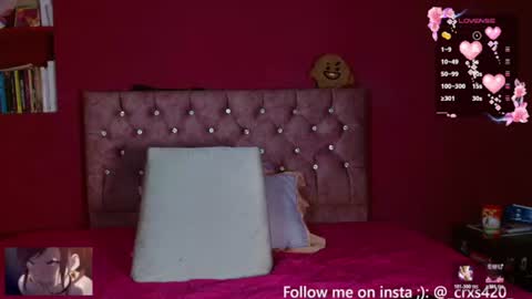 Snapshot of afroditaunu chatting on 06/30/26, 01:06 Cris owo online show from 06/30/26, 01:06
