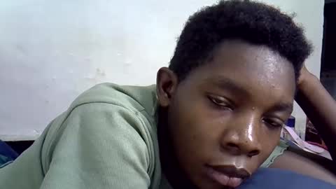 Snapshot of afronubians_ chatting on 01/26/25, 12:22 pink and josphen online show from 01/26/25, 12:22