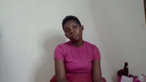 Snapshot of afronubians_ chatting on 01/27/25, 10:27 pink and josphen online show from 01/27/25, 10:27