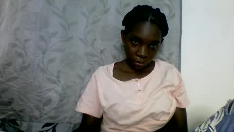 Snapshot of afronubians_ chatting on 01/30/25, 06:43 pink and josphen online show from 01/30/25, 06:43