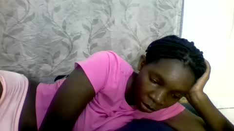 Snapshot of afronubians_ chatting on 02/05/25, 09:57 pink and josphen online show from 02/05/25, 09:57