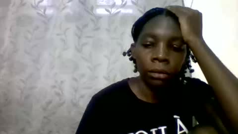 Snapshot of afronubians_ chatting on 02/08/25, 12:50 pink and josphen online show from 02/08/25, 12:50