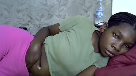 Snapshot of afronubians_ chatting on 02/21/25, 09:45 pink and josphen online show from 02/21/25, 09:45