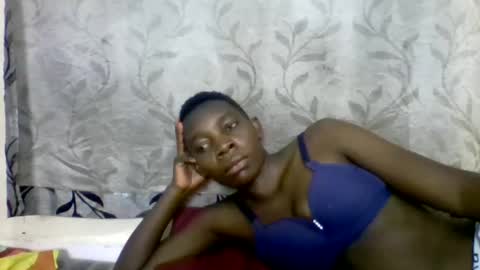 Snapshot of afronubians_ chatting on 03/12/25, 06:44 pink and josphen online show from 03/12/25, 06:44