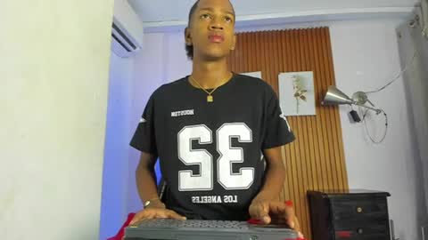 afrowayuu online show from 06/24/26, 11:20