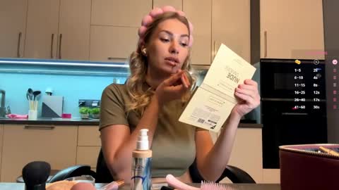 Mila -call me cute online show from 05/09/26, 04:34