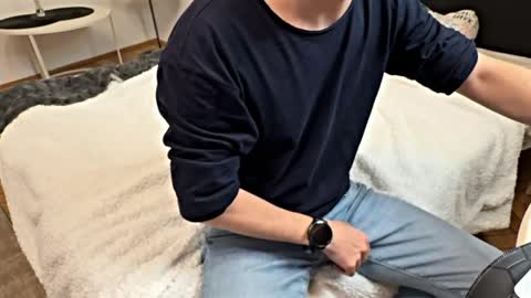 Snapshot of aftertherun chatting on 03/28/26, 10:20 AfterTheRun online show from 03/28/26, 10:20