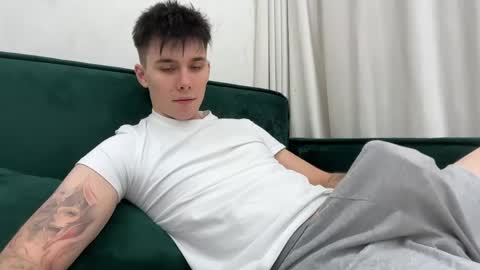 Snapshot of ag_prince chatting on 04/19/26, 12:26 Mark online show from 04/19/26, 12:26