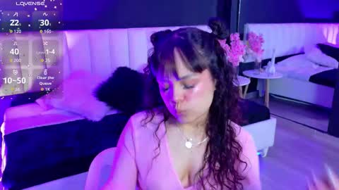 Snapshot of agata_evans_ chatting on 11/26/25, 06:09 AGATA online show from 11/26/25, 06:09