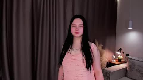 Rose online show from 12/17/25, 03:18