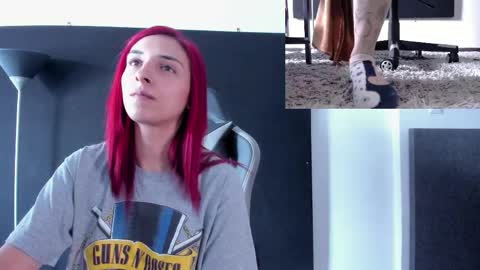 Snapshot of agatacollinsss chatting on 04/01/26, 02:03 Agata Collinss online show from 04/01/26, 02:03