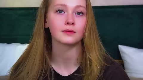 AgataFoxley online show from 03/11/26, 06:25