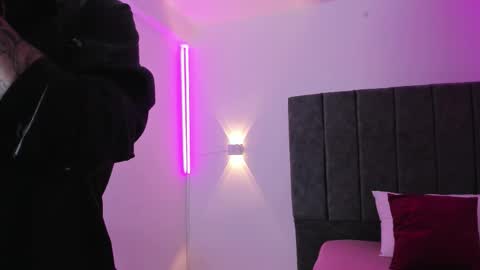 Snapshot of agataliz chatting on 11/07/25, 04:18 Agata Liz online show from 11/07/25, 04:18