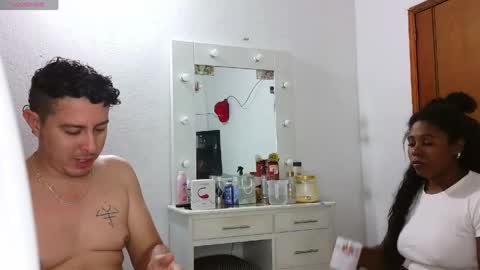 independent model online show from 05/11/26, 05:35