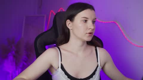 Snapshot of agatawillis chatting on 04/03/26, 10:46 Agata online show from 04/03/26, 10:46