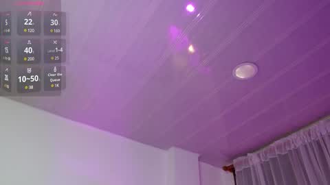 Snapshot of agatha_dubois4 chatting on 03/04/25, 10:57 Erika for you online monday to saturday 7am a 2pm Gmt-5 Colombia Time online show from 03/04/25, 10:57