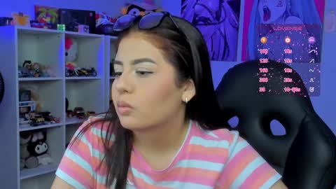 Cat online show from 12/23/24, 07:17