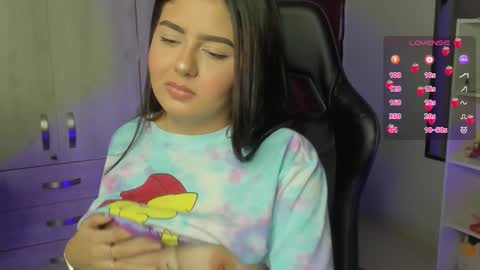 Cat online show from 09/20/25, 03:40