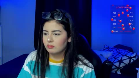 Cat online show from 11/11/25, 03:28