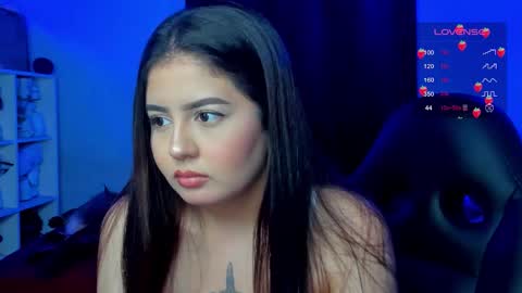 Cat online show from 12/17/25, 06:19