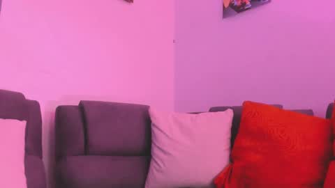 Snapshot of agathaa_ks_ chatting on 01/24/25, 11:34 Camila 2 online show from 01/24/25, 11:34