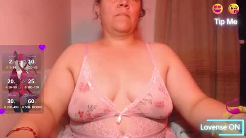      online show from 11/08/25, 02:45