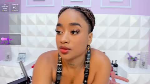 Snapshot of agathabladee chatting on 02/20/25, 07:52 Agathaa online show from 02/20/25, 07:52