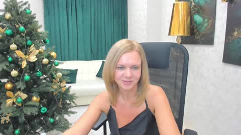 Agatha online show from 12/10/24, 10:37