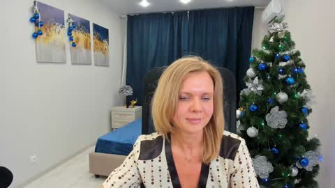 Agatha online show from 12/27/24, 02:04