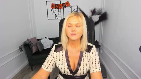 Agatha online show from 10/23/25, 07:23