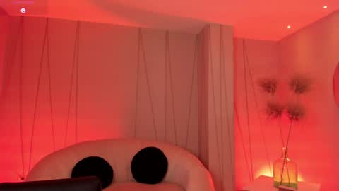 Agatha online show from 01/14/25, 12:54