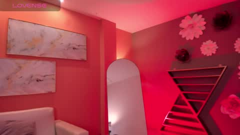 Agatha online show from 03/11/25, 07:25