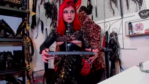 Agatha Fox online show from 12/15/24, 06:48