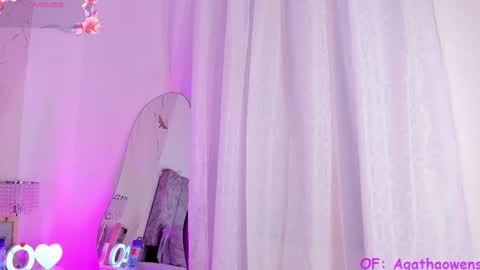 Agatha Owens online show from 09/14/25, 01:27