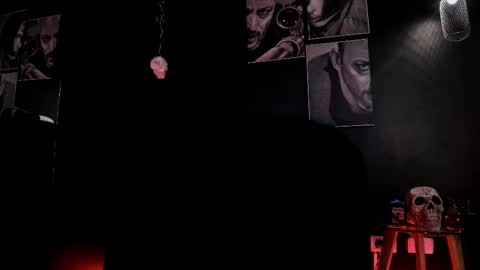 Snapshot of agnes_jones chatting on 09/24/25, 10:13 agnes_jones online show from 09/24/25, 10:13