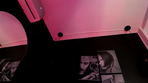 Snapshot of agnes_jones chatting on 11/13/25, 12:20 agnes_jones online show from 11/13/25, 12:20