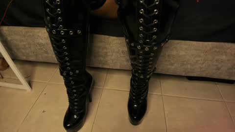 Snapshot of agnes_jones chatting on 04/23/26, 04:46 agnes_jones online show from 04/23/26, 04:46