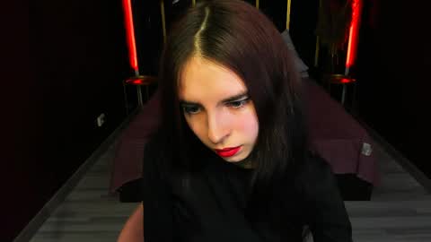 Snapshot of agnes_ray chatting on 04/01/26, 10:49 Agnes online show from 04/01/26, 10:49