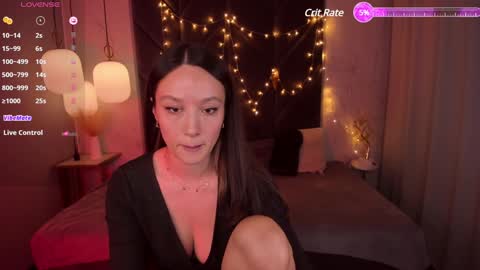 Snapshot of agnes_sky chatting on 01/10/25, 01:42 Agnes online show from 01/10/25, 01:42