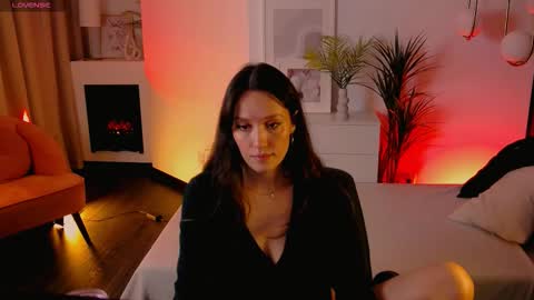 Snapshot of agnes_sky chatting on 10/01/25, 07:47 Agnes online show from 10/01/25, 07:47