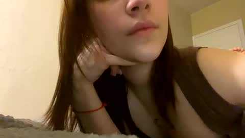 Snapshot of agnes_your chatting on 03/25/26, 10:16 Agnes online show from 03/25/26, 10:16