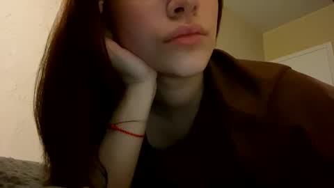 Snapshot of agnes_your chatting on 04/03/26, 10:19 Agnes online show from 04/03/26, 10:19