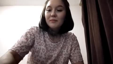 Snapshot of agnusherendeen chatting on 03/26/26, 04:23 Sofia online show from 03/26/26, 04:23