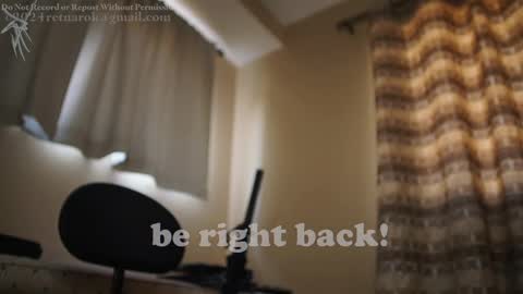 Snapshot of ah_ha chatting on 12/18/24, 08:36 ah_ha online show from 12/18/24, 08:36